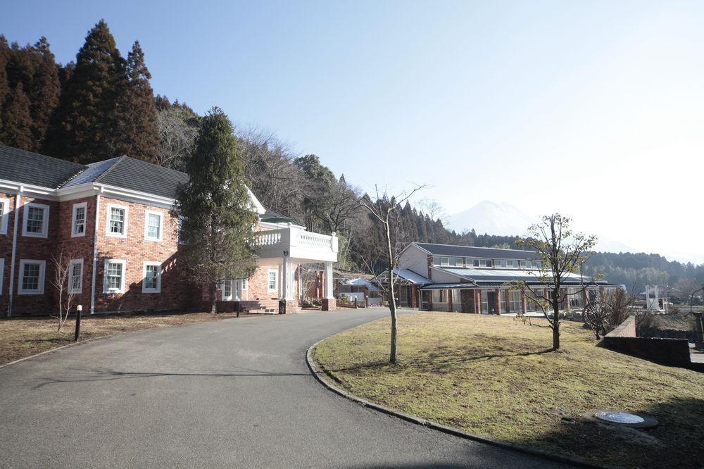 Yufuin Forest Terrace Hotel & Spa Exterior photo